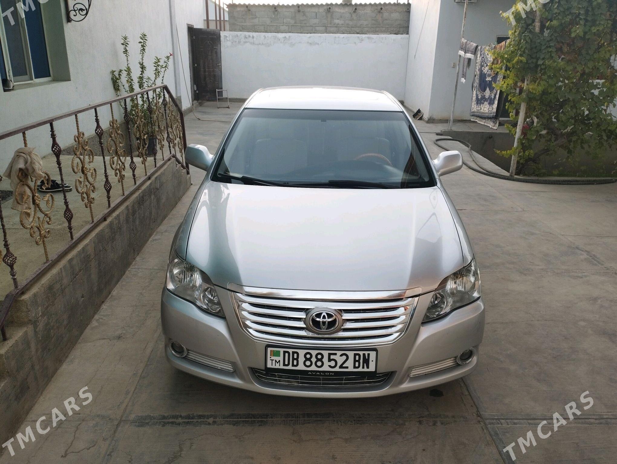 Toyota Avalon 2007 - 200 000 TMT - Гызыларбат - img 5