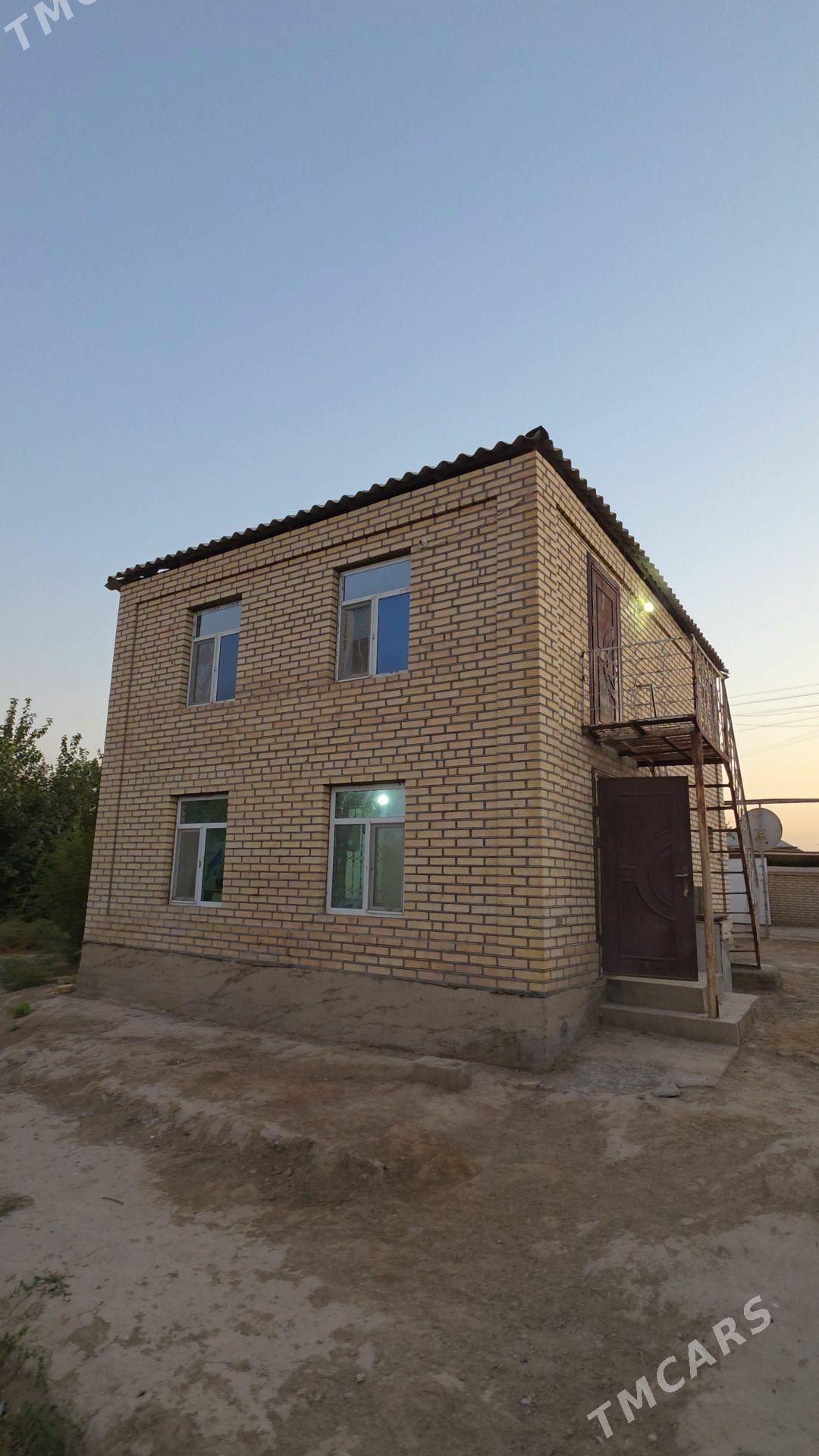 Satlyk daça Katej jay 1 mrt - Мары - img 1