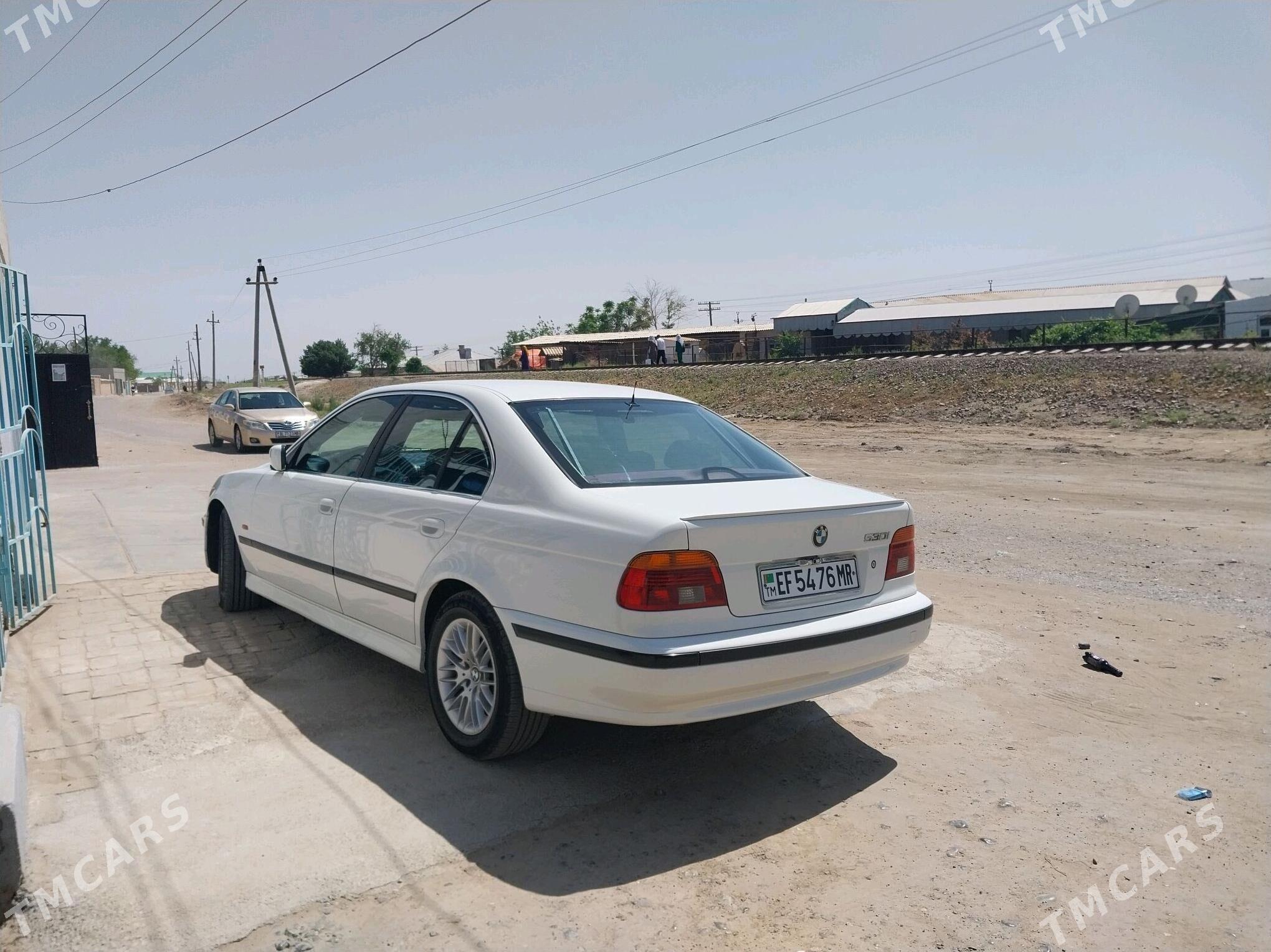 BMW E39 2002 - 130 000 TMT - Ýolöten - img 5
