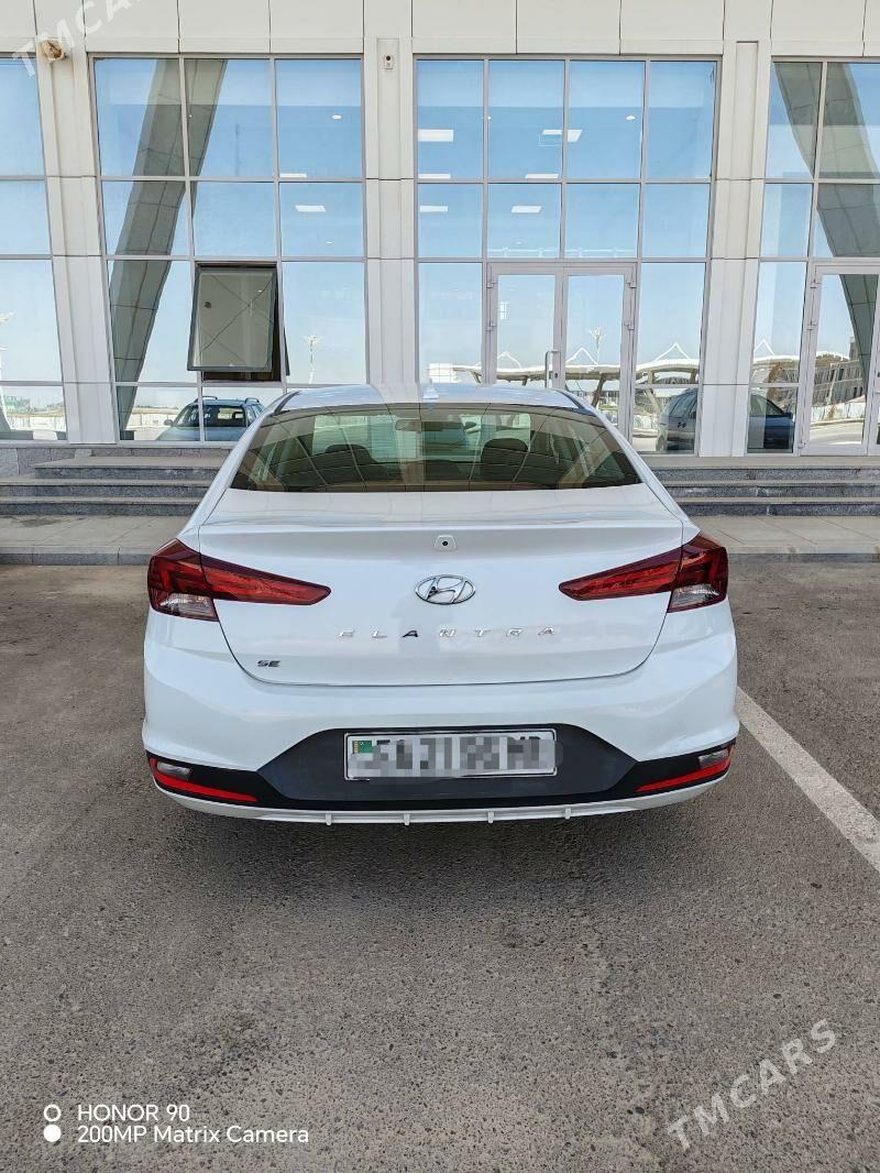 Hyundai Elantra 2020 - 205 000 TMT - Мары - img 6