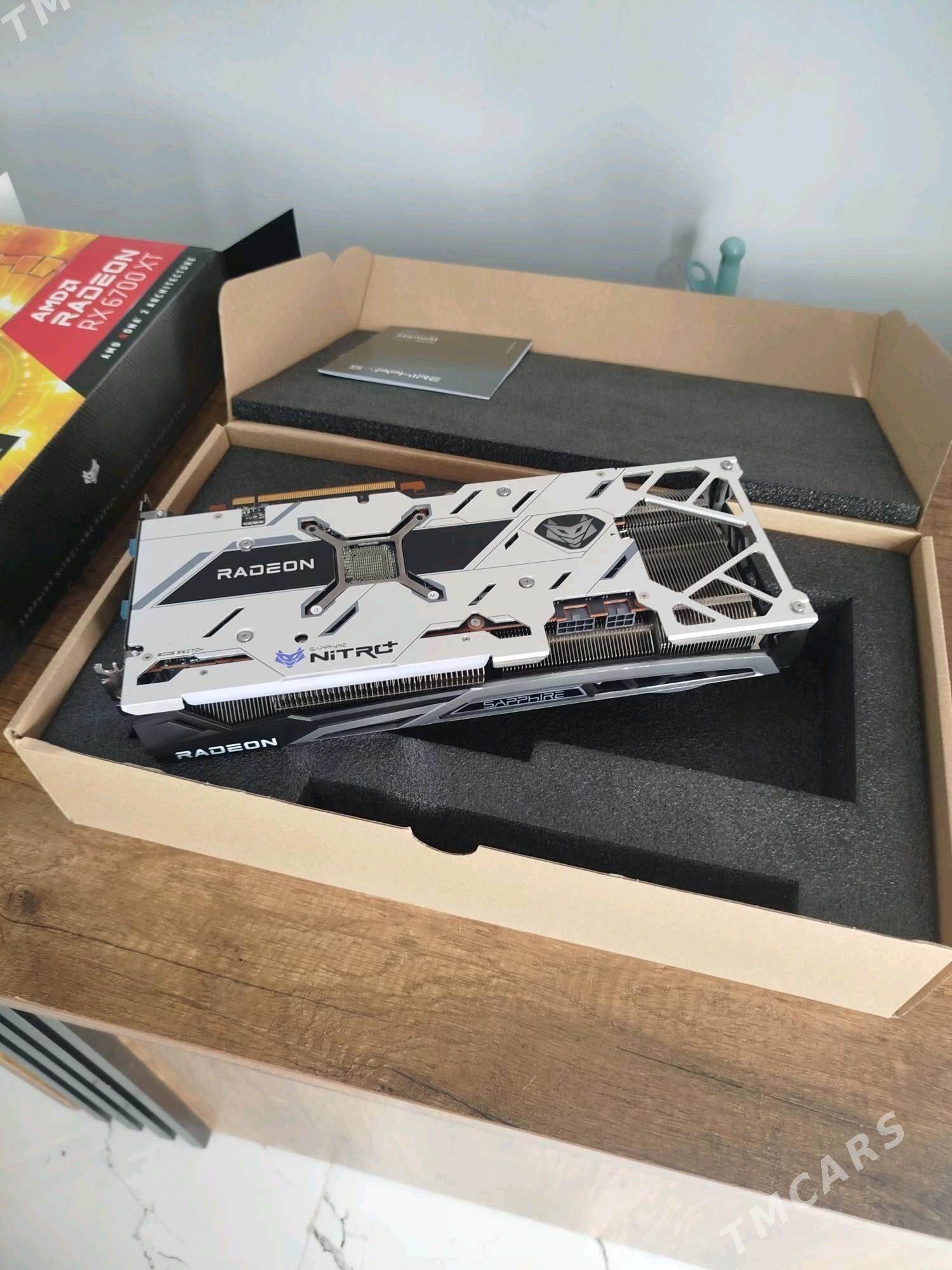 Sapphire nitro plus RX6700 XT - Mary - img 2