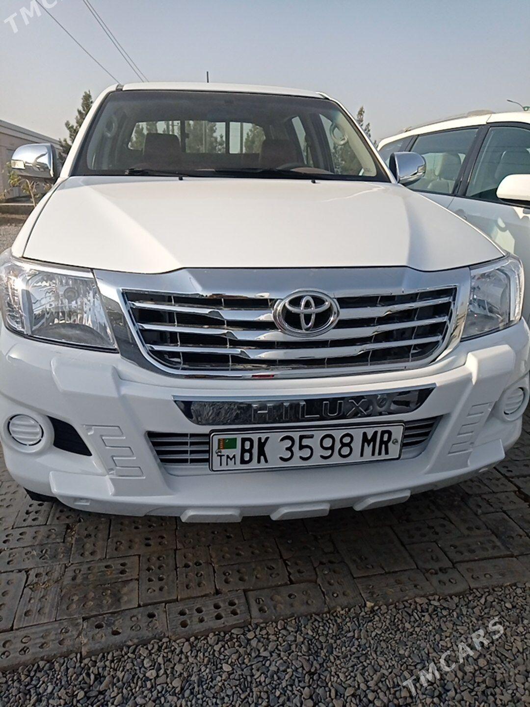 Toyota Hilux 2012 - 260 000 TMT - Mary - img 2