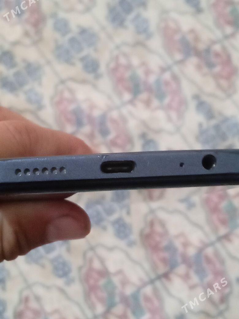 infix smart 8 - Гурбансолтан Едже - img 7