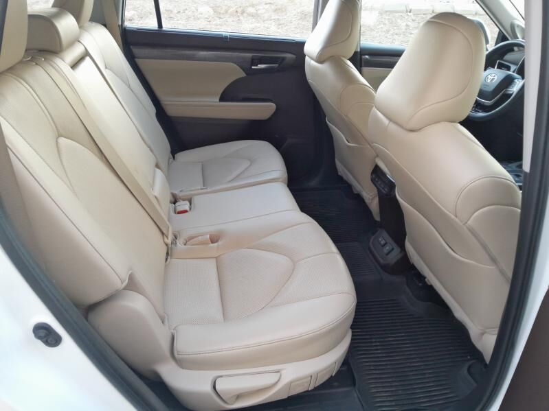 Toyota Highlander 2021 - 700 000 TMT - Дашогуз - img 9