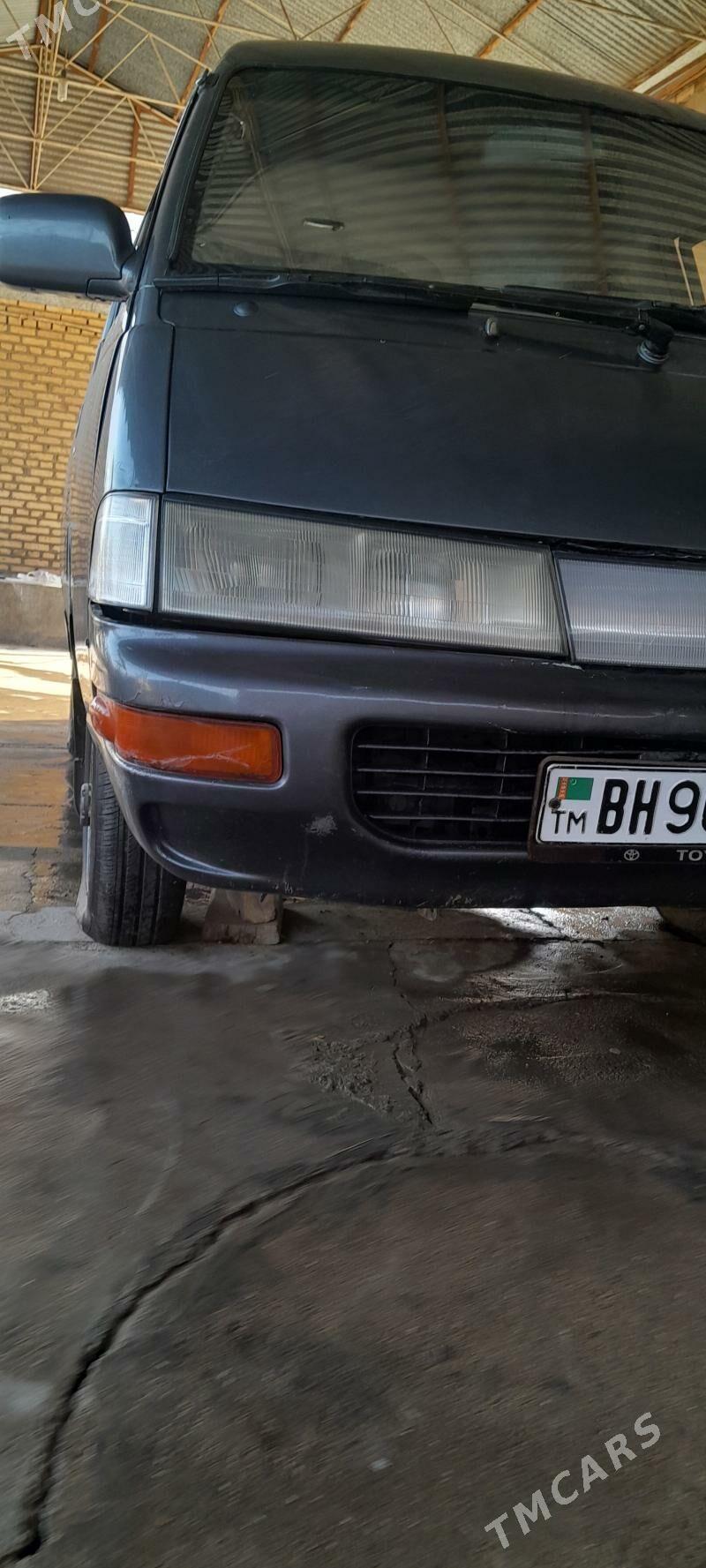 Toyota Town Ace 1994 - 20 000 TMT - Мургап - img 2