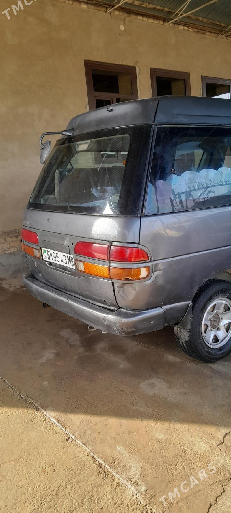 Toyota Town Ace 1994 - 20 000 TMT - Мургап - img 6