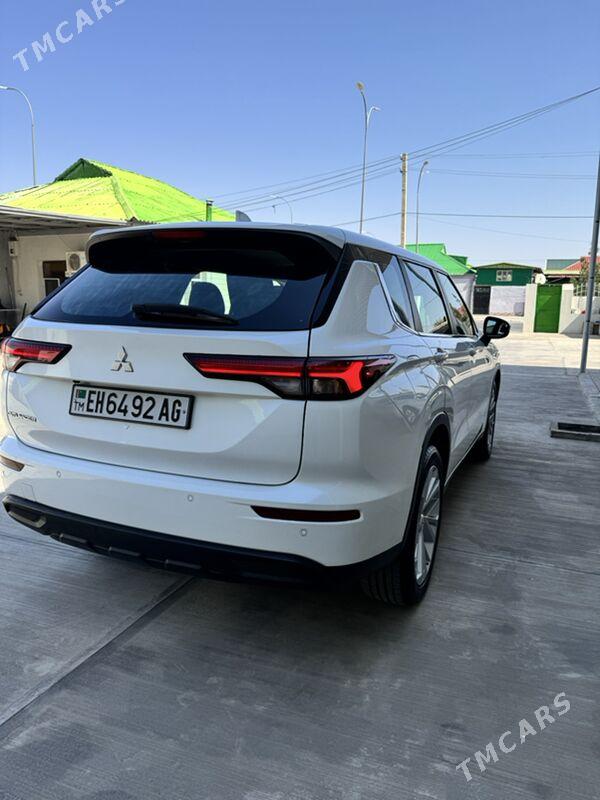 Mitsubishi Outlander 2022 - 350 000 TMT - Aşgabat - img 2