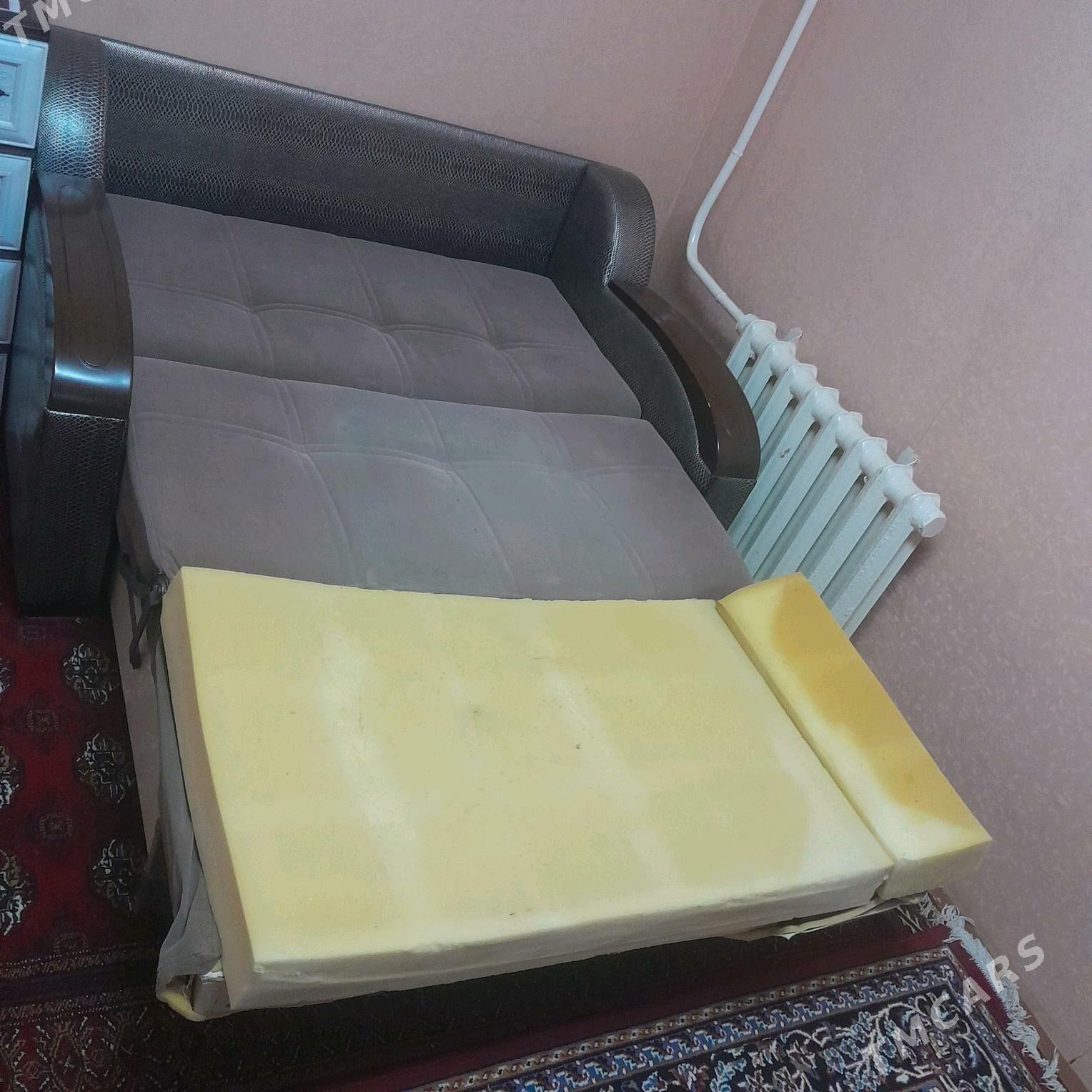 Diwan akordeon - Туркменабат - img 1