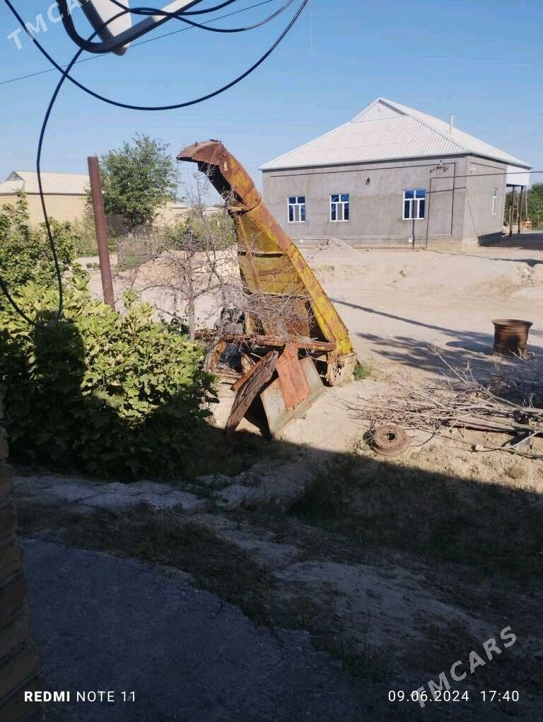 MTZ T-28 1991 - 110 000 TMT - Mary - img 6