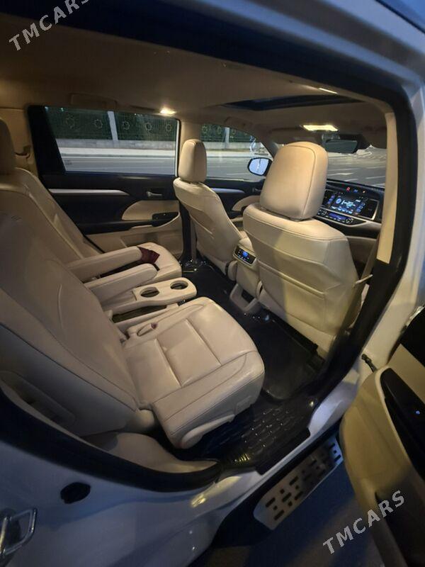 Toyota Highlander 2018 - 405 000 TMT - Ашхабад - img 1