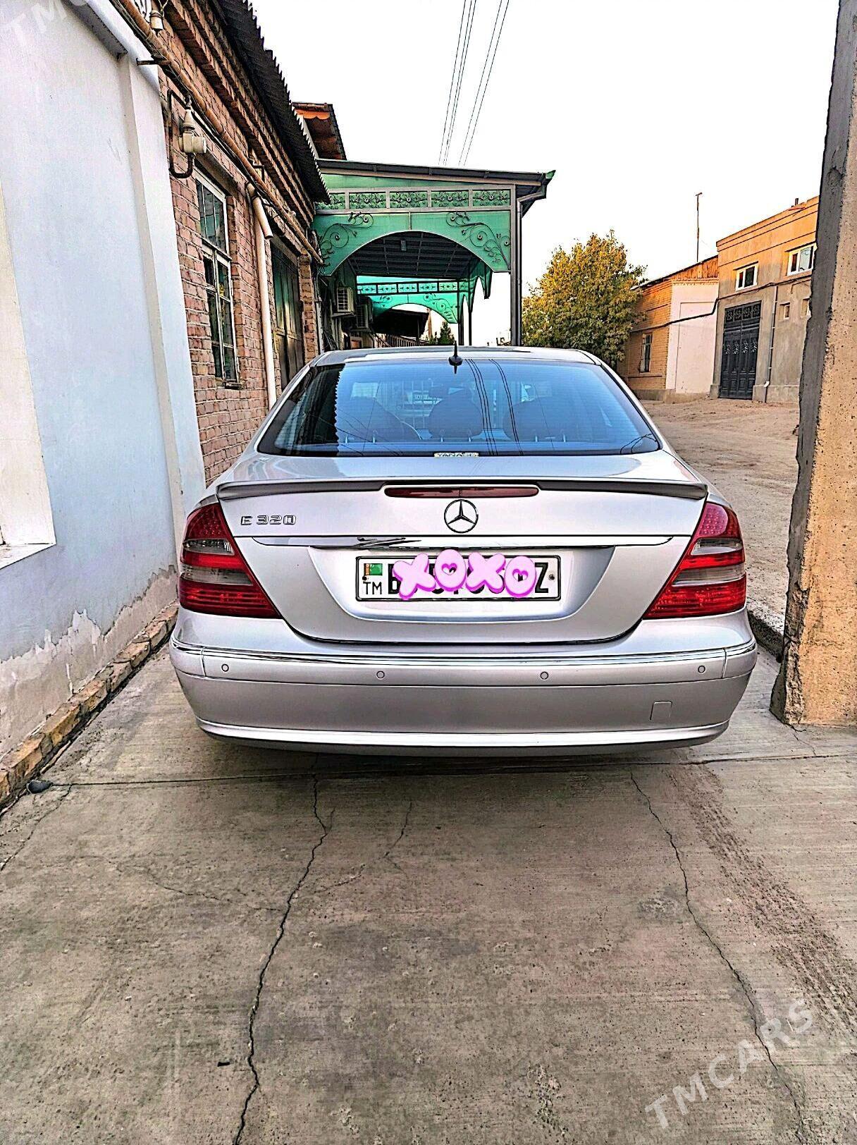 Mercedes-Benz E320 2003 - 150 000 TMT - Дашогуз - img 5