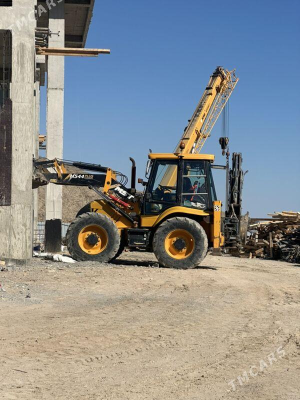 JCB 4CX ECO 2013 - 485 000 TMT - Ашхабад - img 1