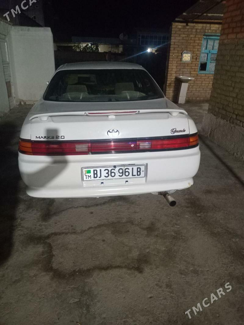 Toyota Mark II 1993 - 35 000 TMT - Çärjew - img 4