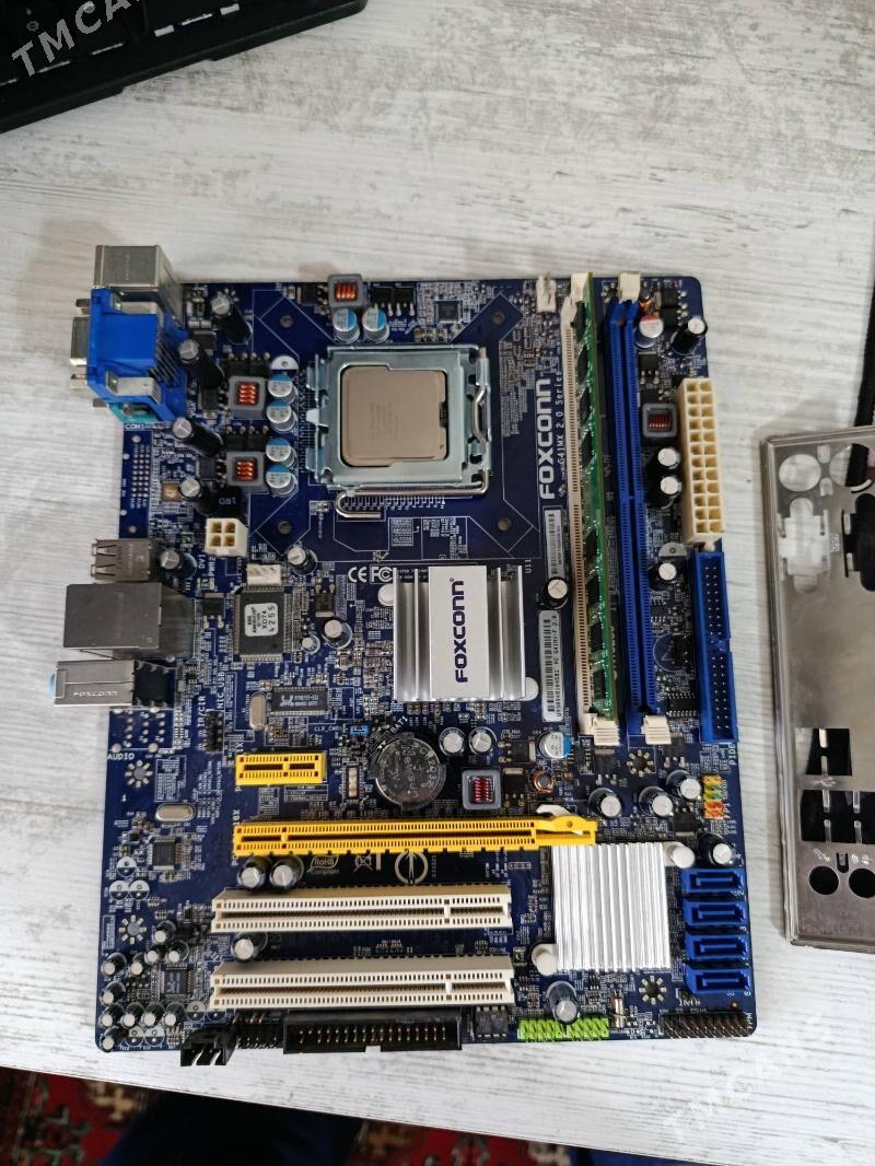 Materinka DDR2+Ram 2gb-cpu - Parahat 3 - img 1