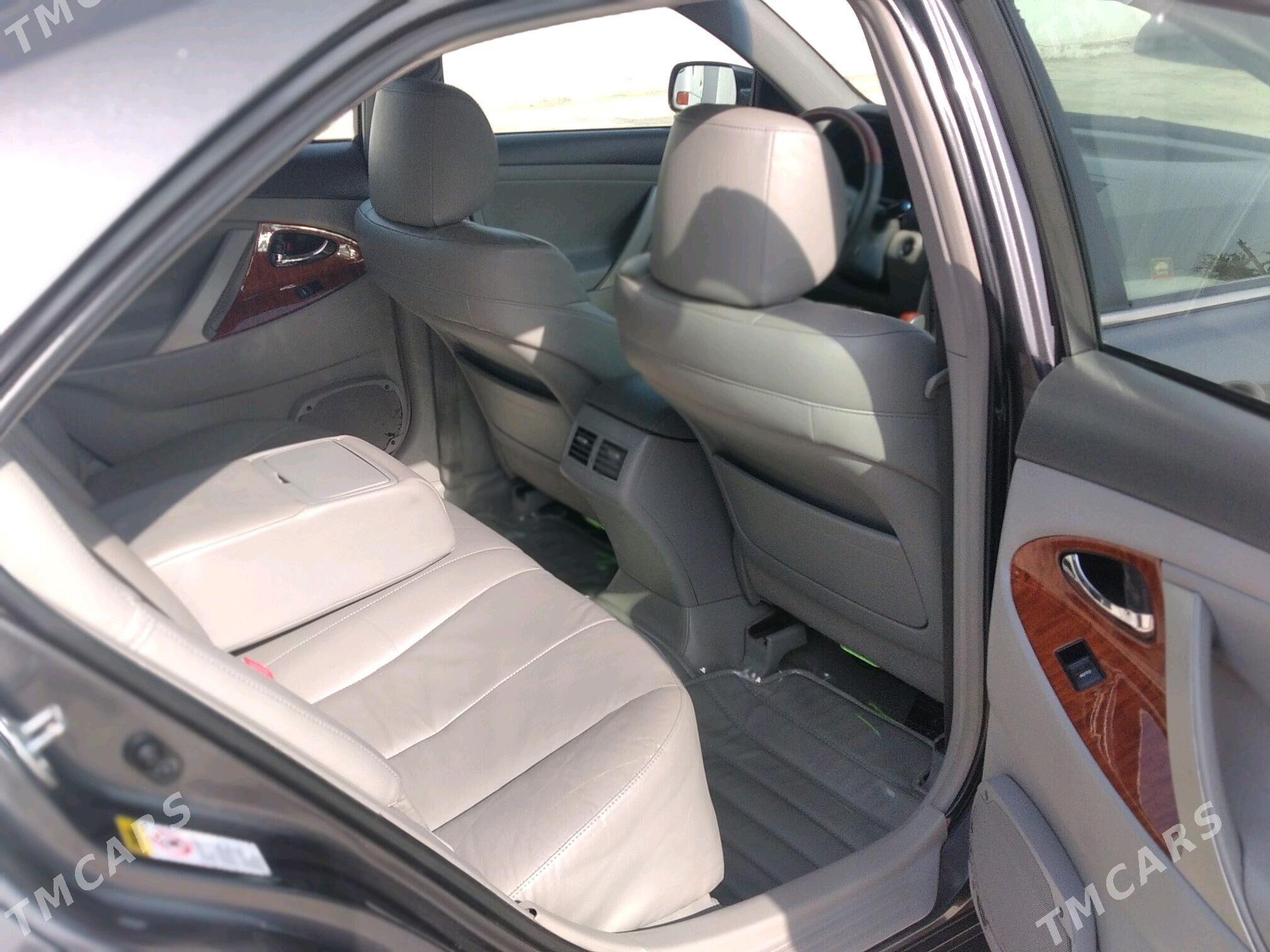 Toyota Camry 2011 - 250 000 TMT - Mary - img 4