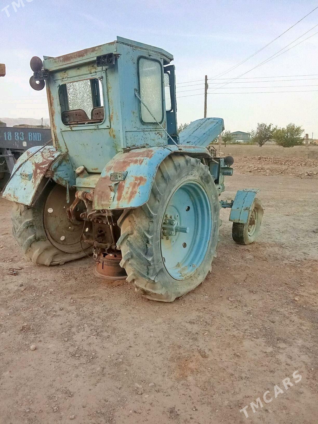 MTZ T-28 1989 - 20 000 TMT - Gyzylarbat - img 2