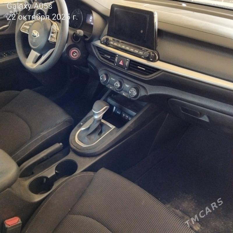 Kia Forte 2020 - 200 000 TMT - Байрамали - img 3