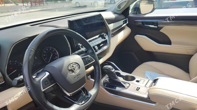 Toyota Highlander 2021 - 685 000 TMT - Parahat 7 - img 5