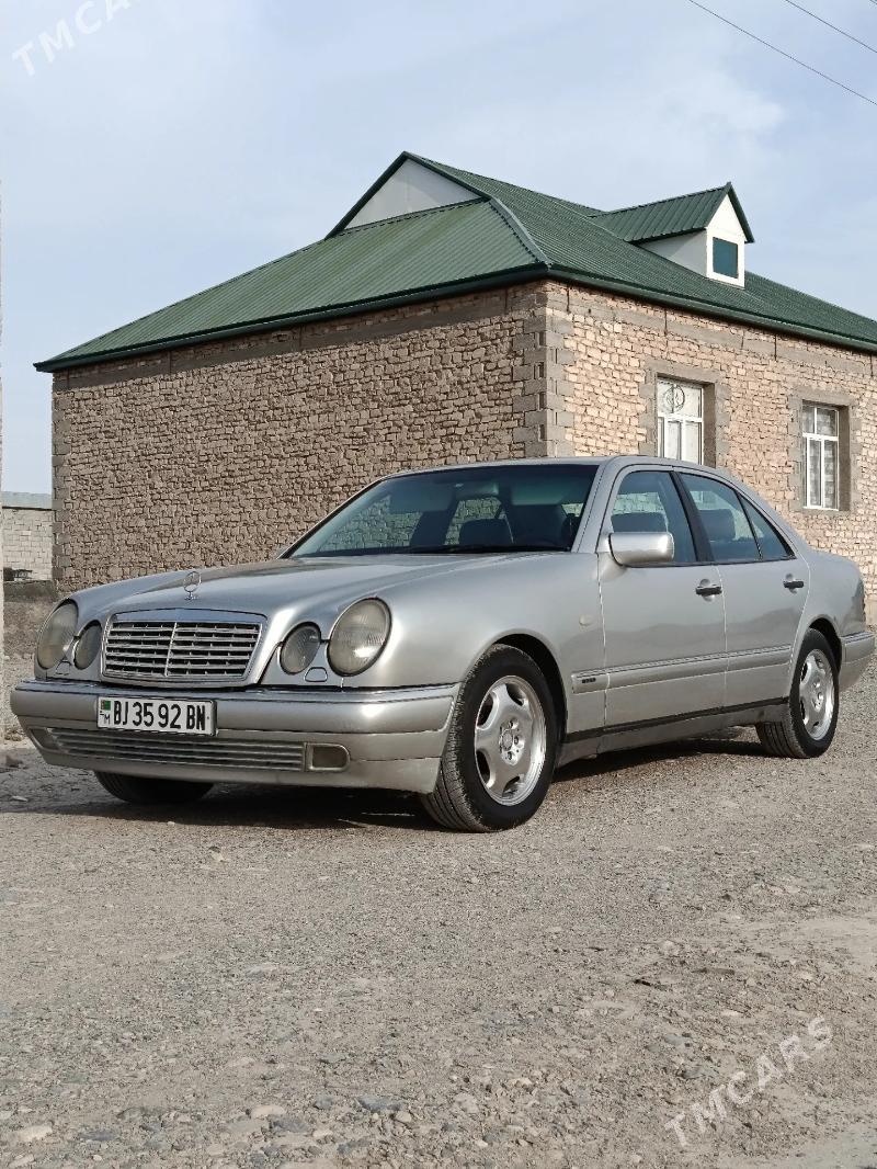 Mercedes-Benz E430 1999 - 110 000 TMT - Гызыларбат - img 3