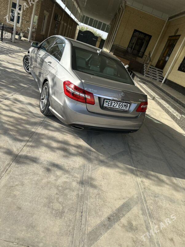 Mercedes-Benz E350 2011 - 320 000 TMT - Sakarçäge - img 1