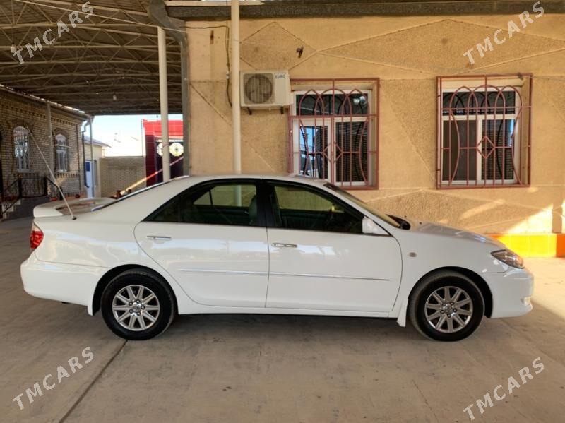 Toyota Camry 2004 - 185 000 TMT - Mary - img 3