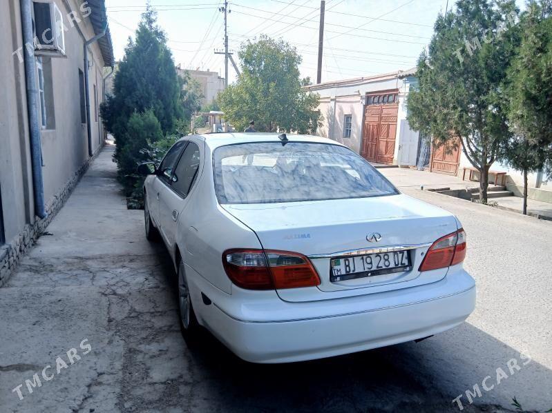 Infiniti I30 2000 - 70 000 TMT - Daşoguz - img 4
