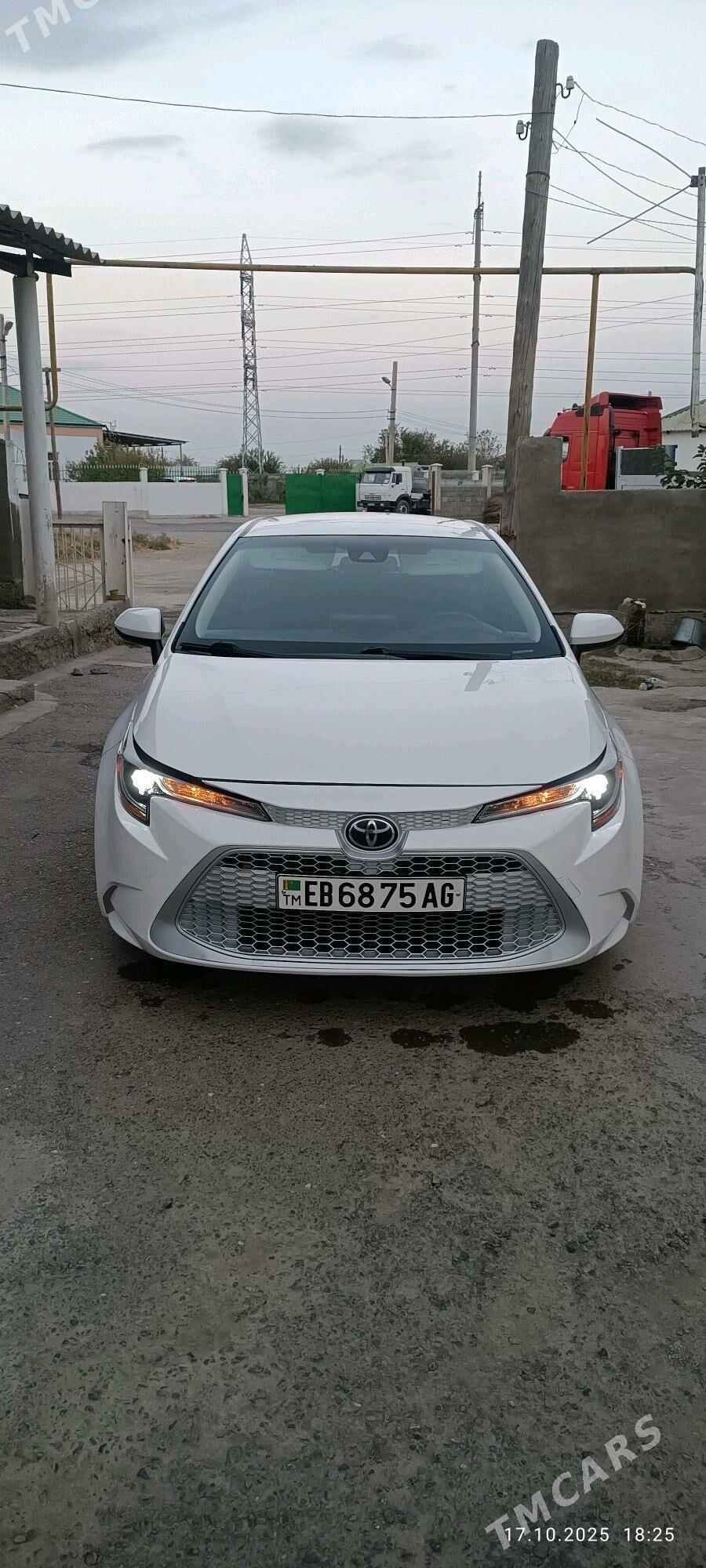 Toyota Corolla 2021 - 240 000 TMT - Aşgabat - img 1