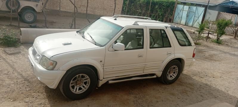 Nissan Pathfinder 2005 - 25 000 TMT - Ýaşlyk - img 5