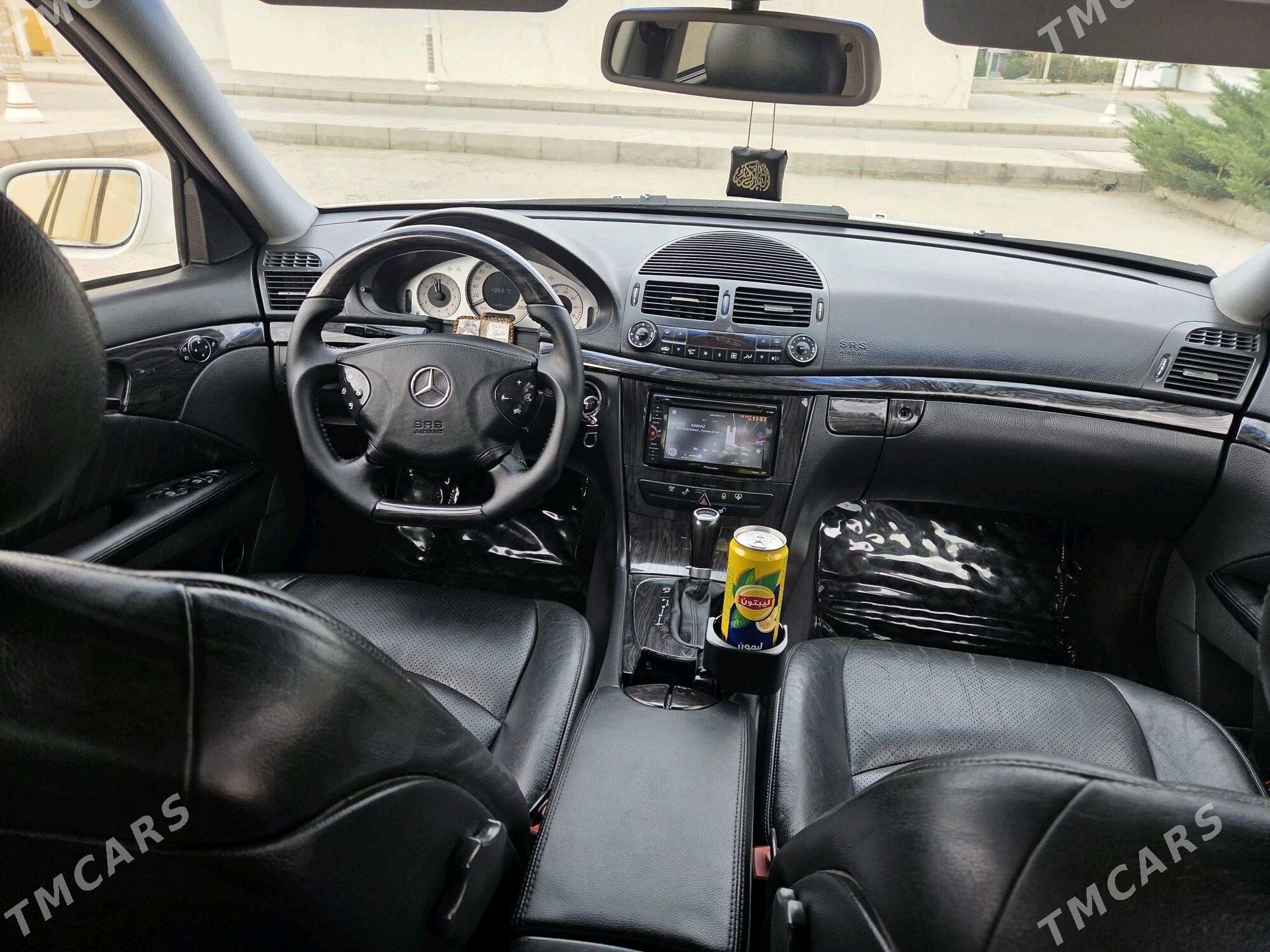 Mercedes-Benz E320 2002 - 180 000 TMT - Балканабат - img 10