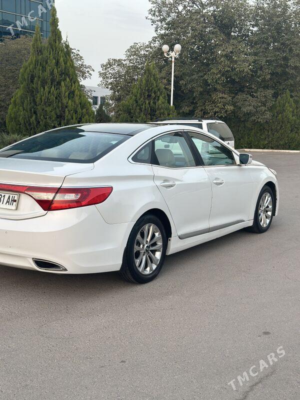 Hyundai Grandeur 2012 - 132 500 TMT - 11 мкр - img 4
