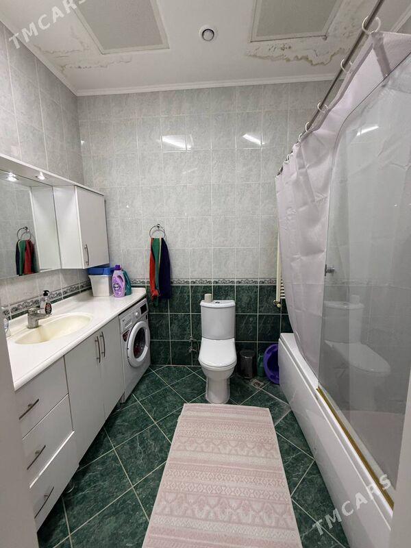 ПОДВОЙСКАЯ 5 ком 210м2 5 этаж - Podwoýski köç. (Bitarap Türkmenistan şaýoly) - img 3