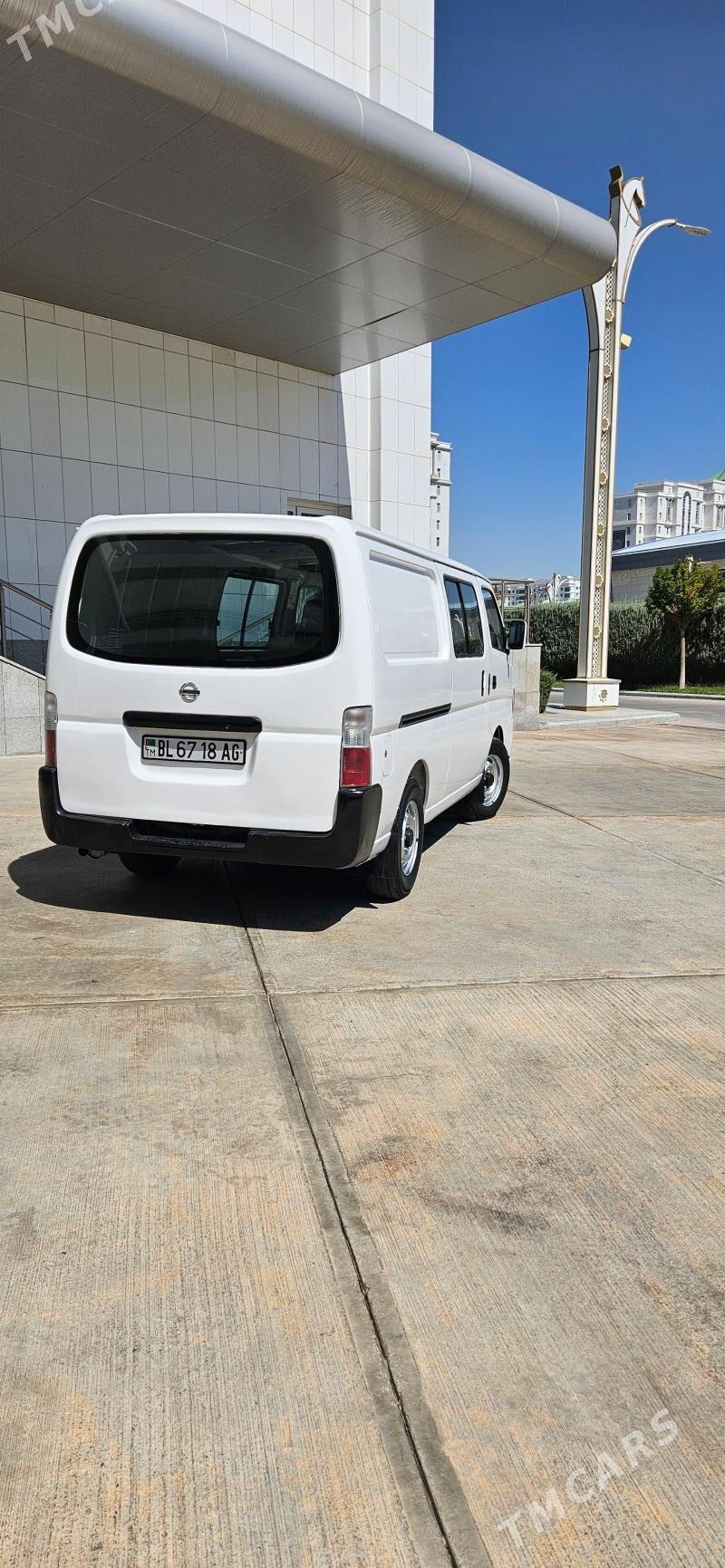 Nissan Urvan 2008 - 250 000 TMT - Улица Ататурка - img 6