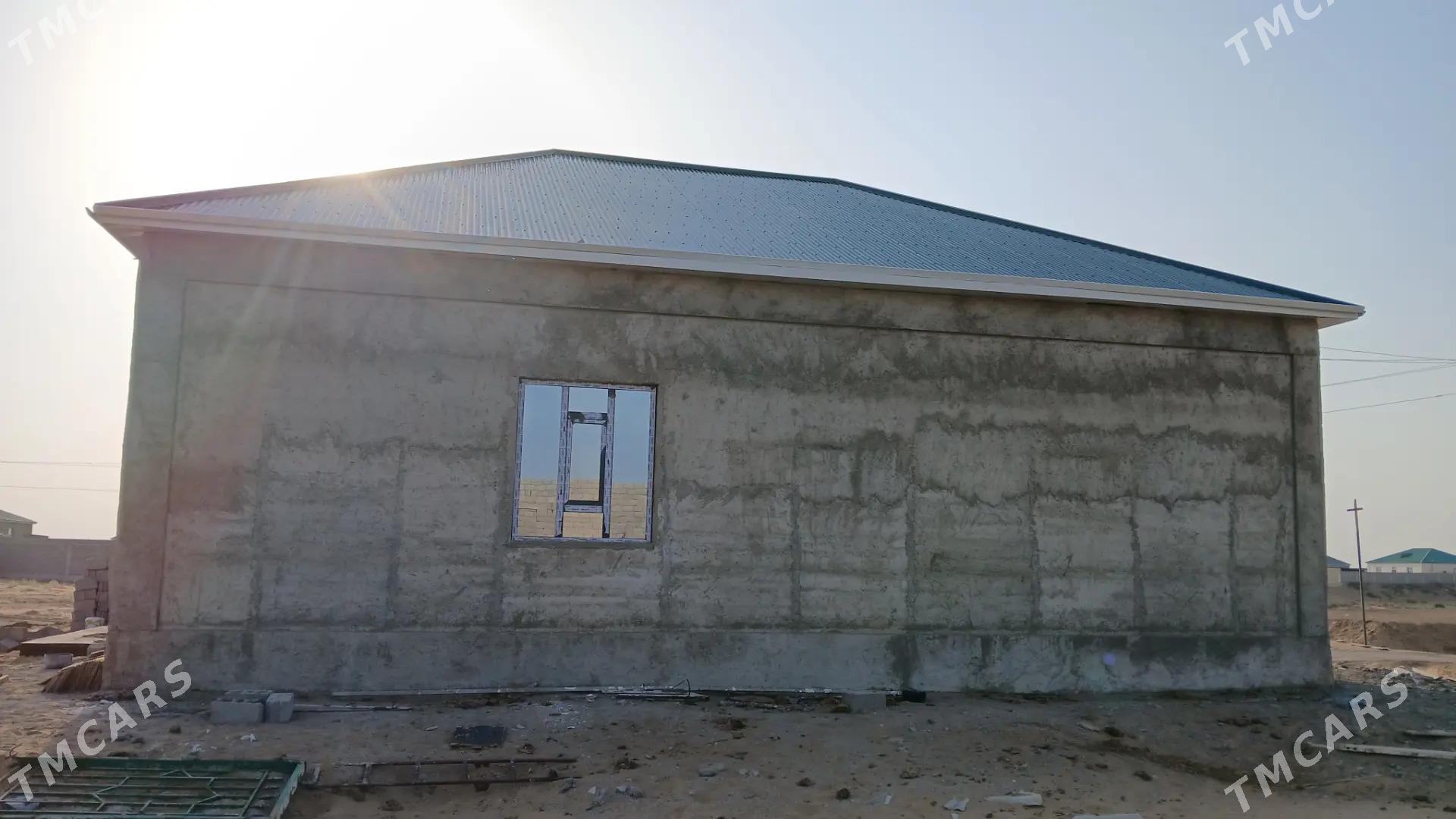 Öñaldy 4 komnat - Ak bugdaý etraby - img 2