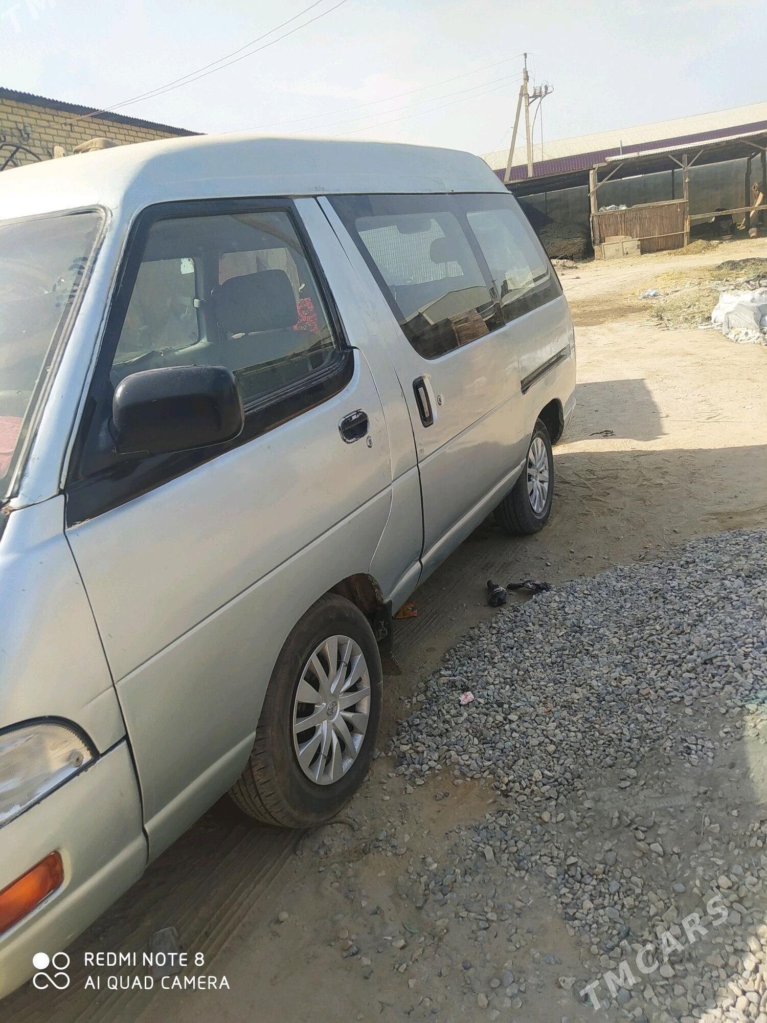 Toyota Town Ace 1995 - 23 000 TMT - Мургап - img 2