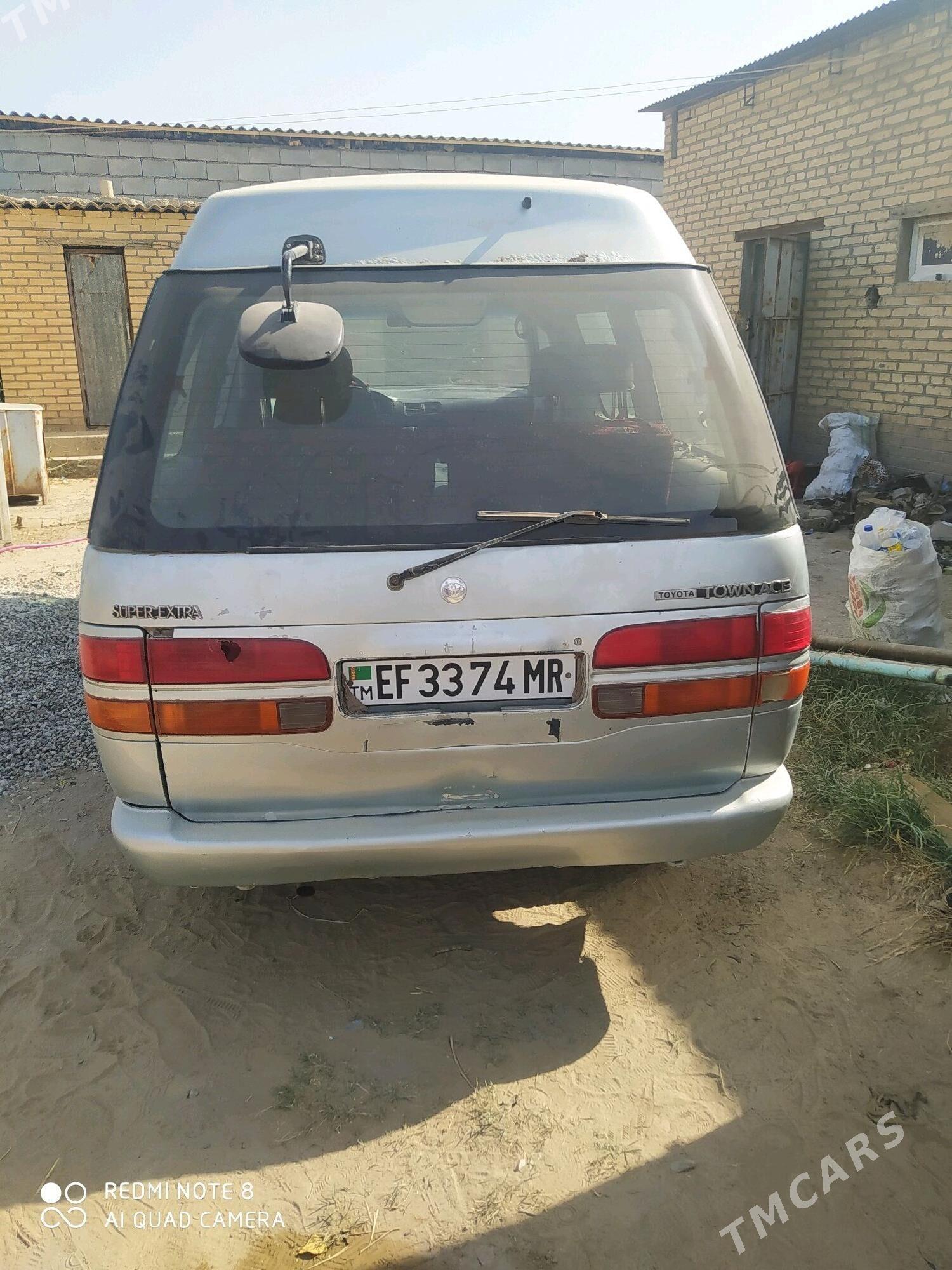 Toyota Town Ace 1995 - 23 000 TMT - Мургап - img 1