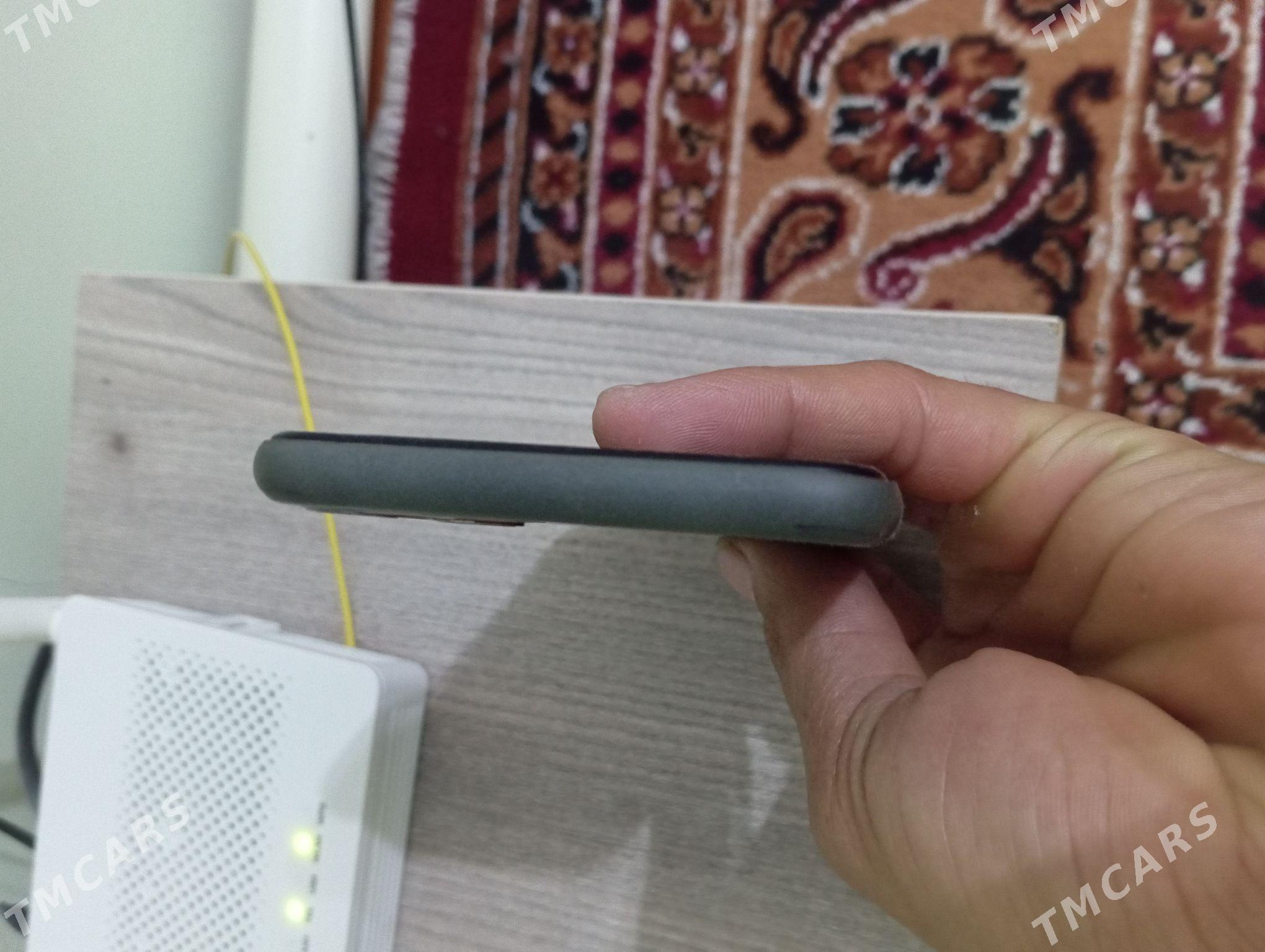 iphone11promax - Mary - img 1