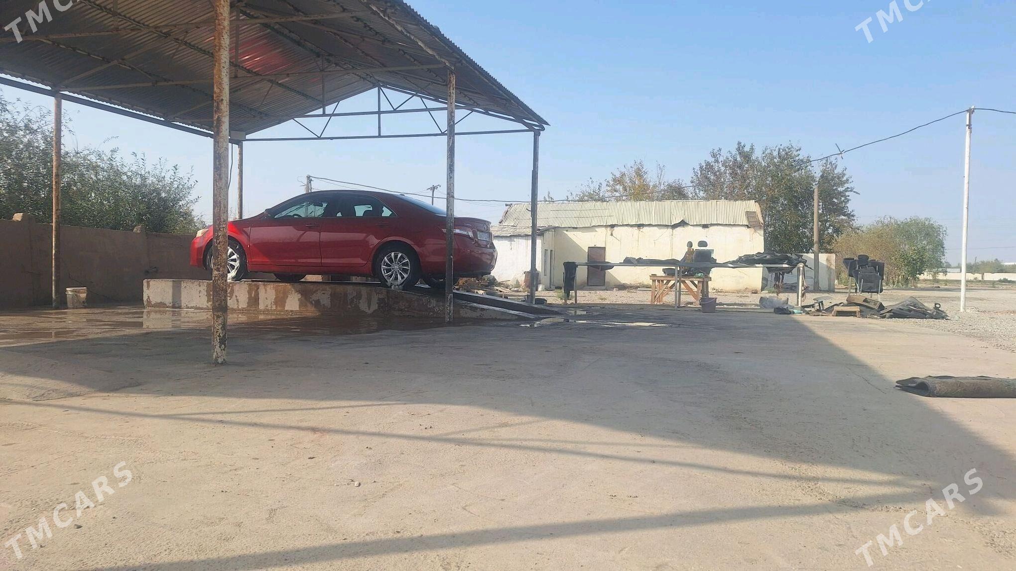Toyota Camry 2010 - 195 000 TMT - Бабадайхан - img 6