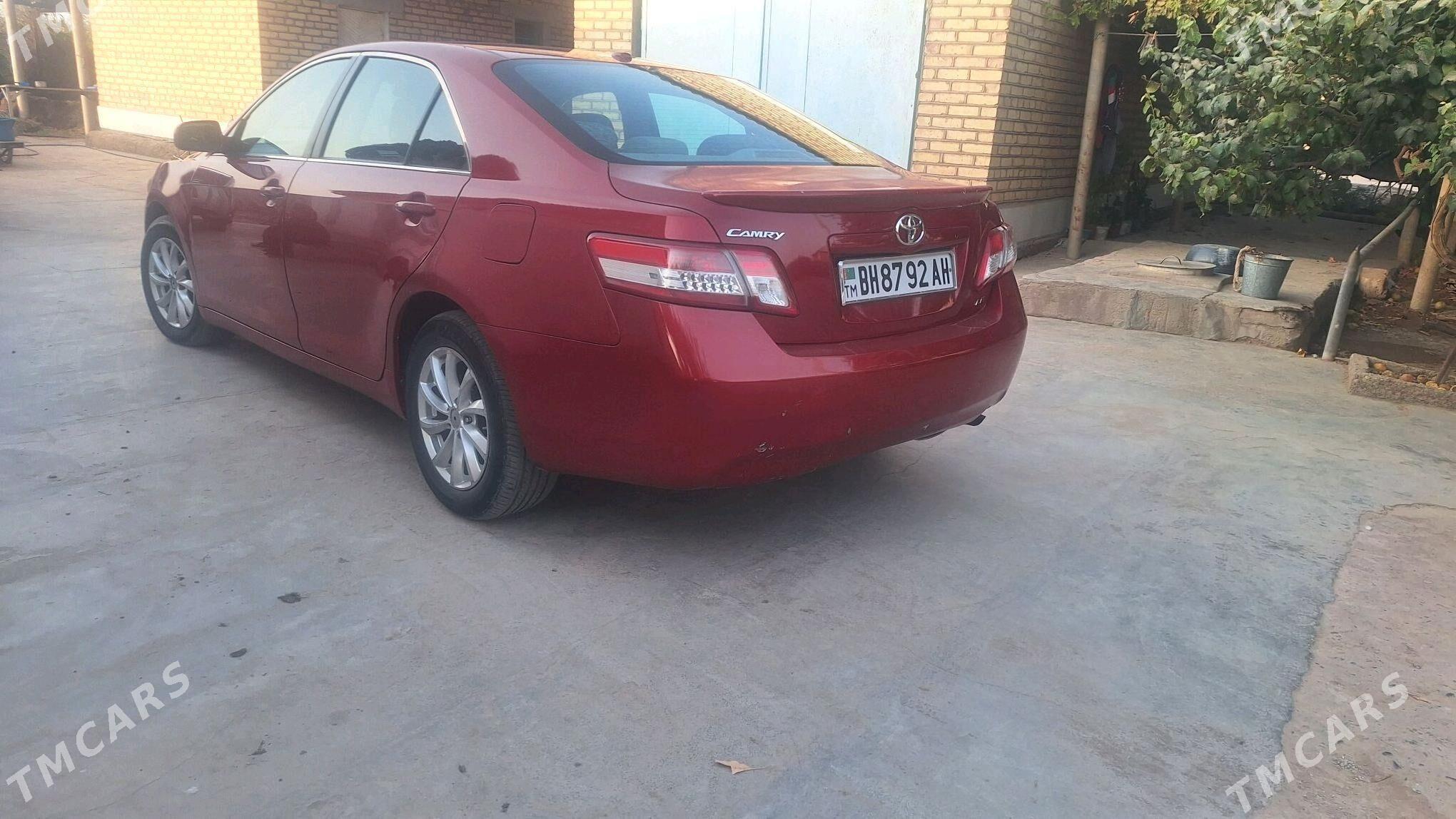 Toyota Camry 2010 - 195 000 TMT - Бабадайхан - img 7