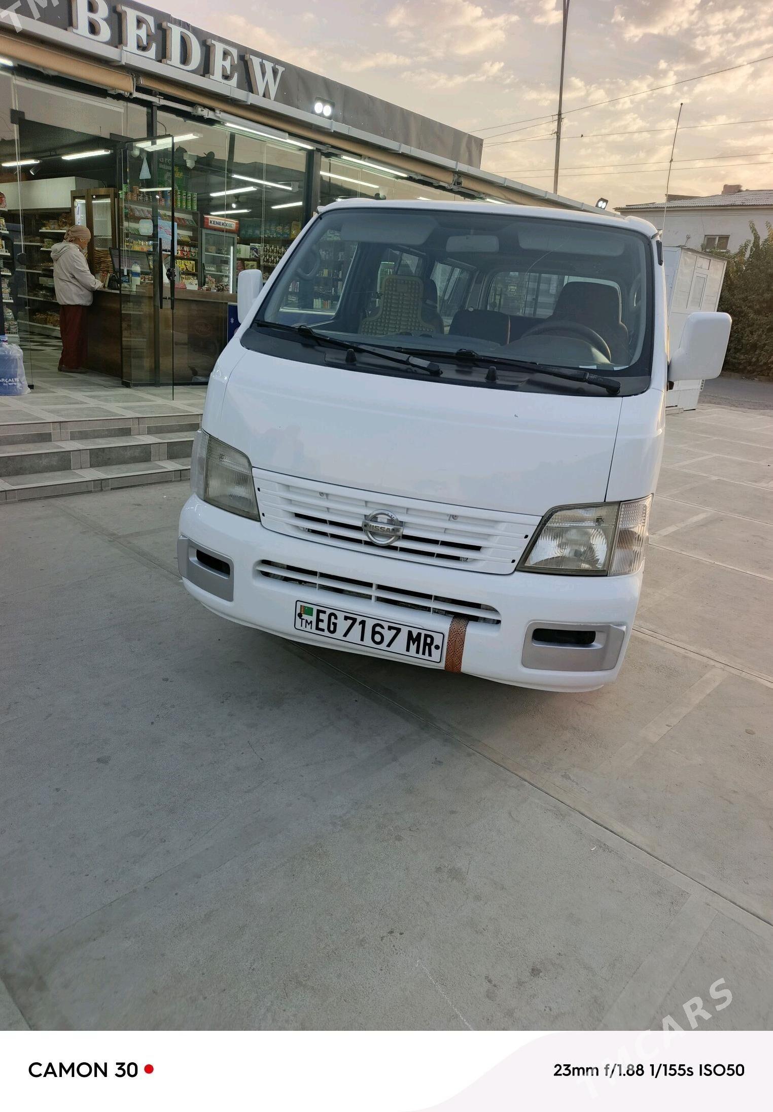 Nissan Urvan 2001 - 102 000 TMT - Мары - img 4