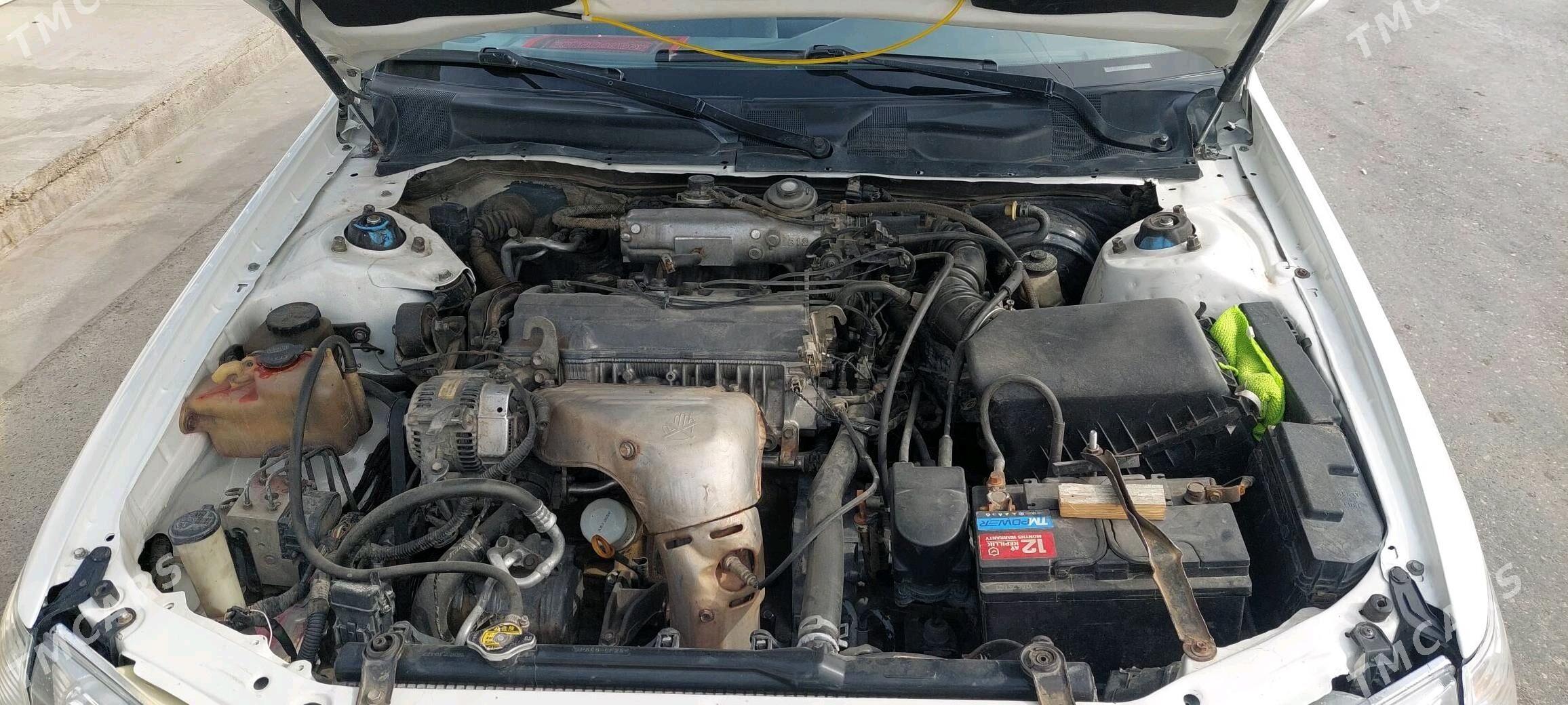 Toyota Camry 2001 - 148 000 TMT - Кака - img 4