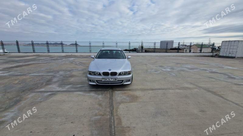 BMW E39 2002 - 125 000 TMT - Türkmenbaşy - img 2