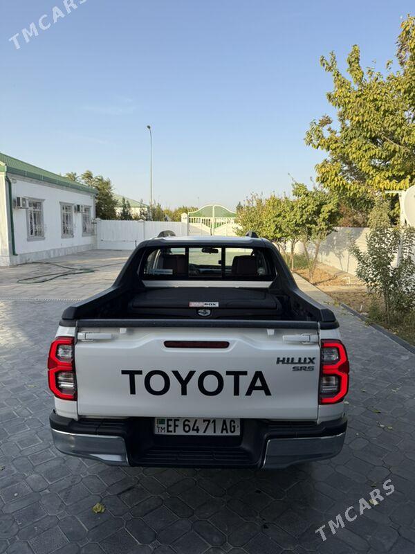 Toyota Hilux 2024 - 583 000 TMT - Ашхабад - img 5