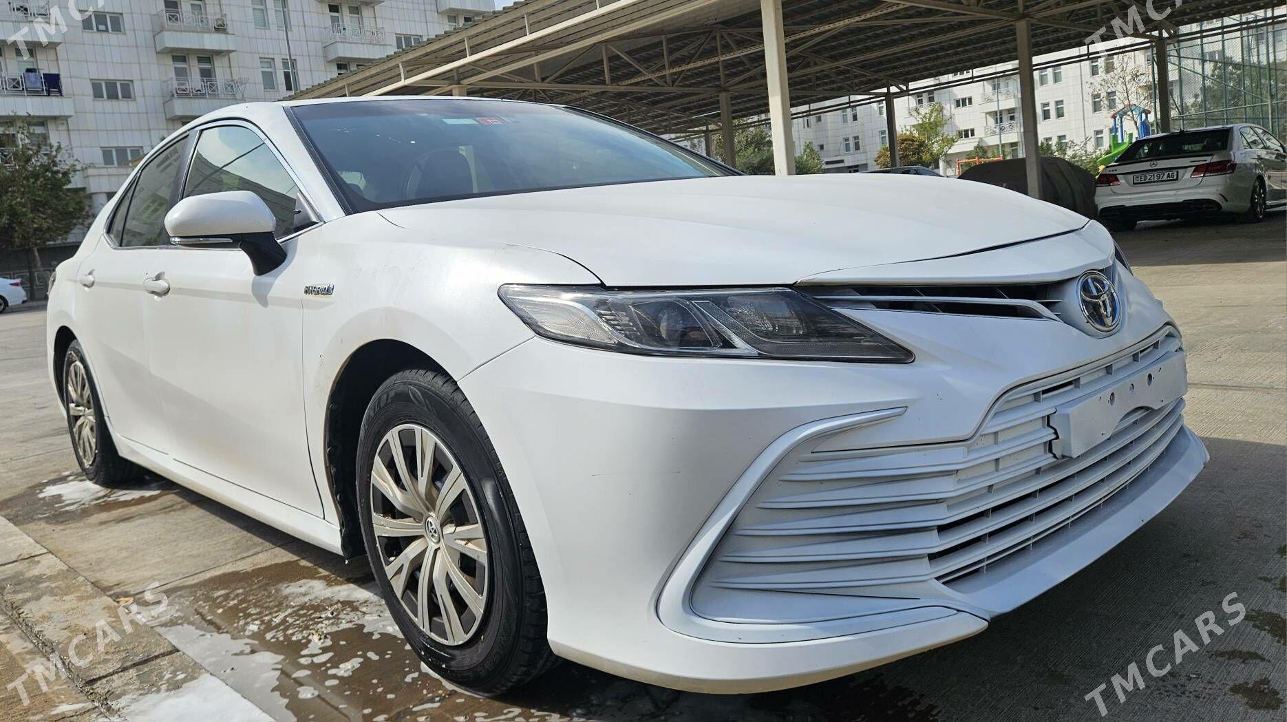Toyota Camry 2021 - 217 000 TMT - Кëши - img 1