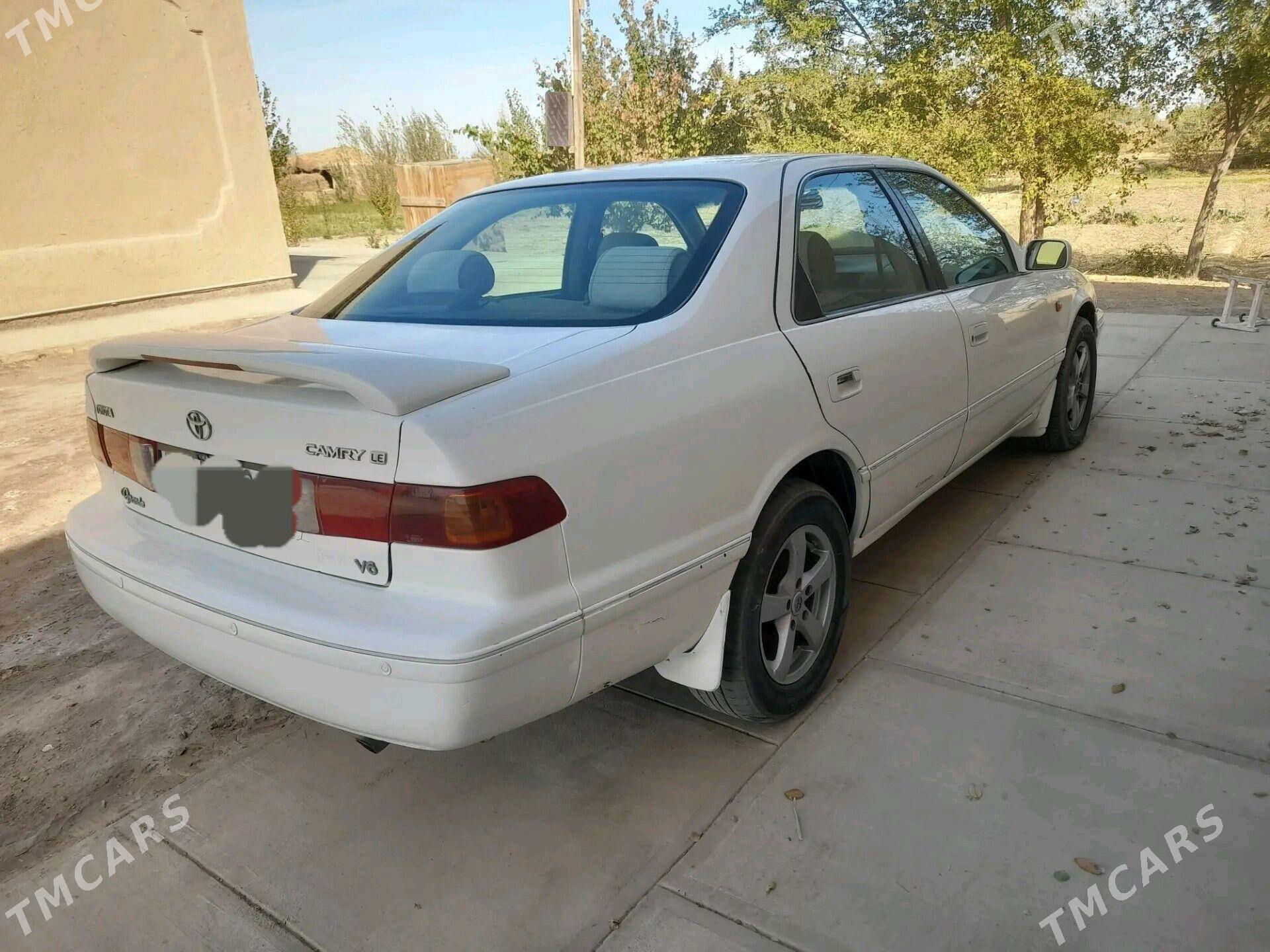Toyota Camry 1999 - 120 000 TMT - Akdepe - img 1
