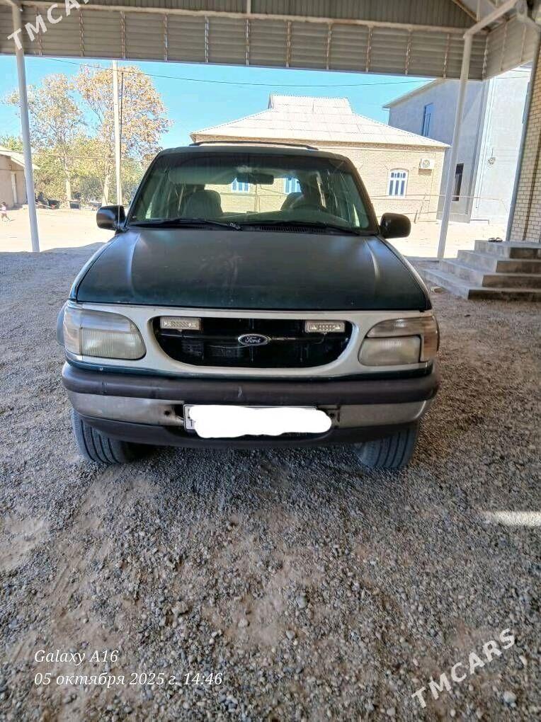 Ford Explorer 1998 - 38 000 TMT - Мары - img 3