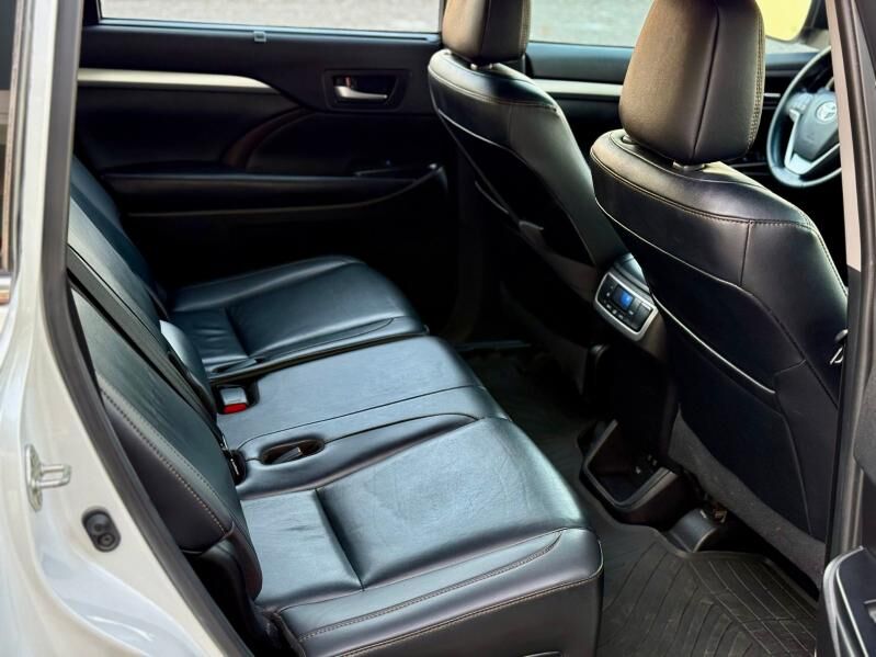 Toyota Highlander 2019 - 445 000 TMT - Мары - img 8