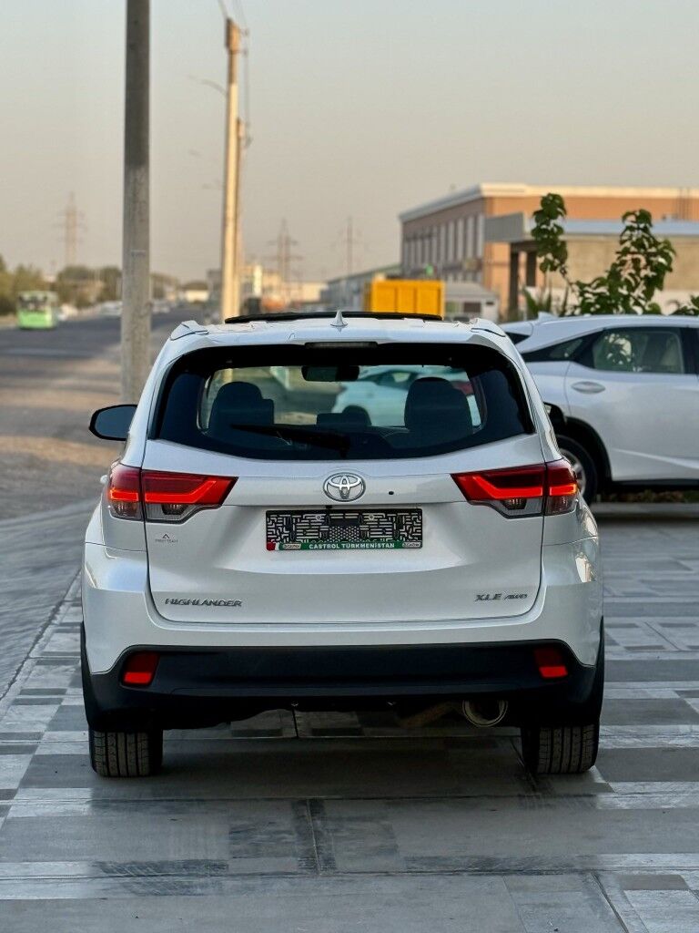 Toyota Highlander 2019 - 445 000 TMT - Мары - img 5