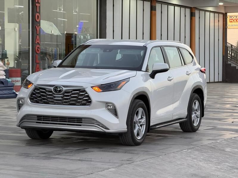 Toyota Highlander 2023 - 485 000 TMT - Мары - img 1