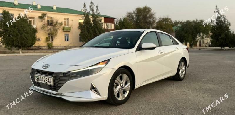 Hyundai Elantra 2021 - 250 000 TMT - Aşgabat - img 10