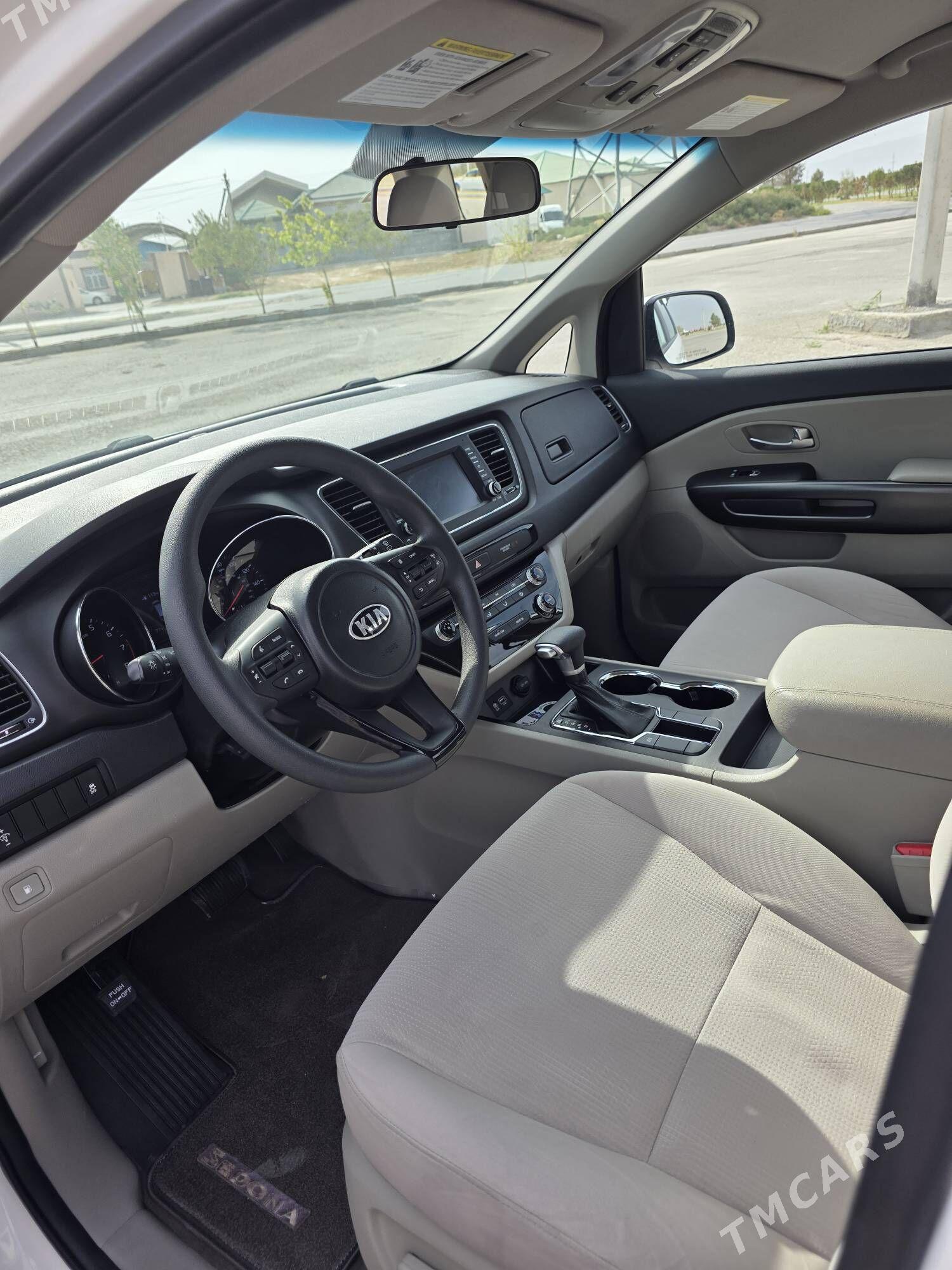 Kia Sedona 2020 - 350 000 TMT - Ýalkym - img 1